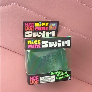 NeeDoh Nice Cube Swirl Green Toy